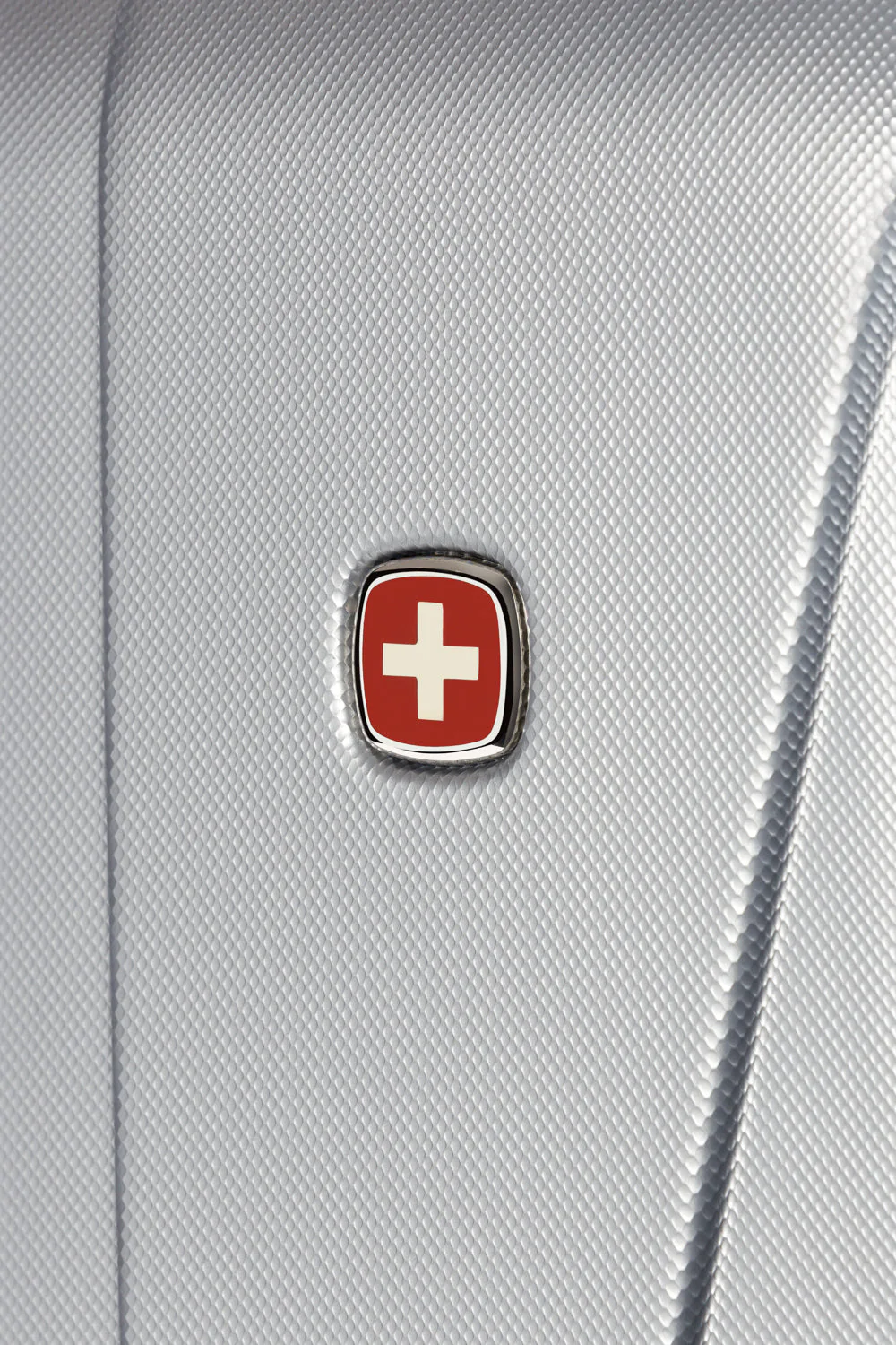 SWISSGEAR - 7585 Large Checked Spinner - Image 21