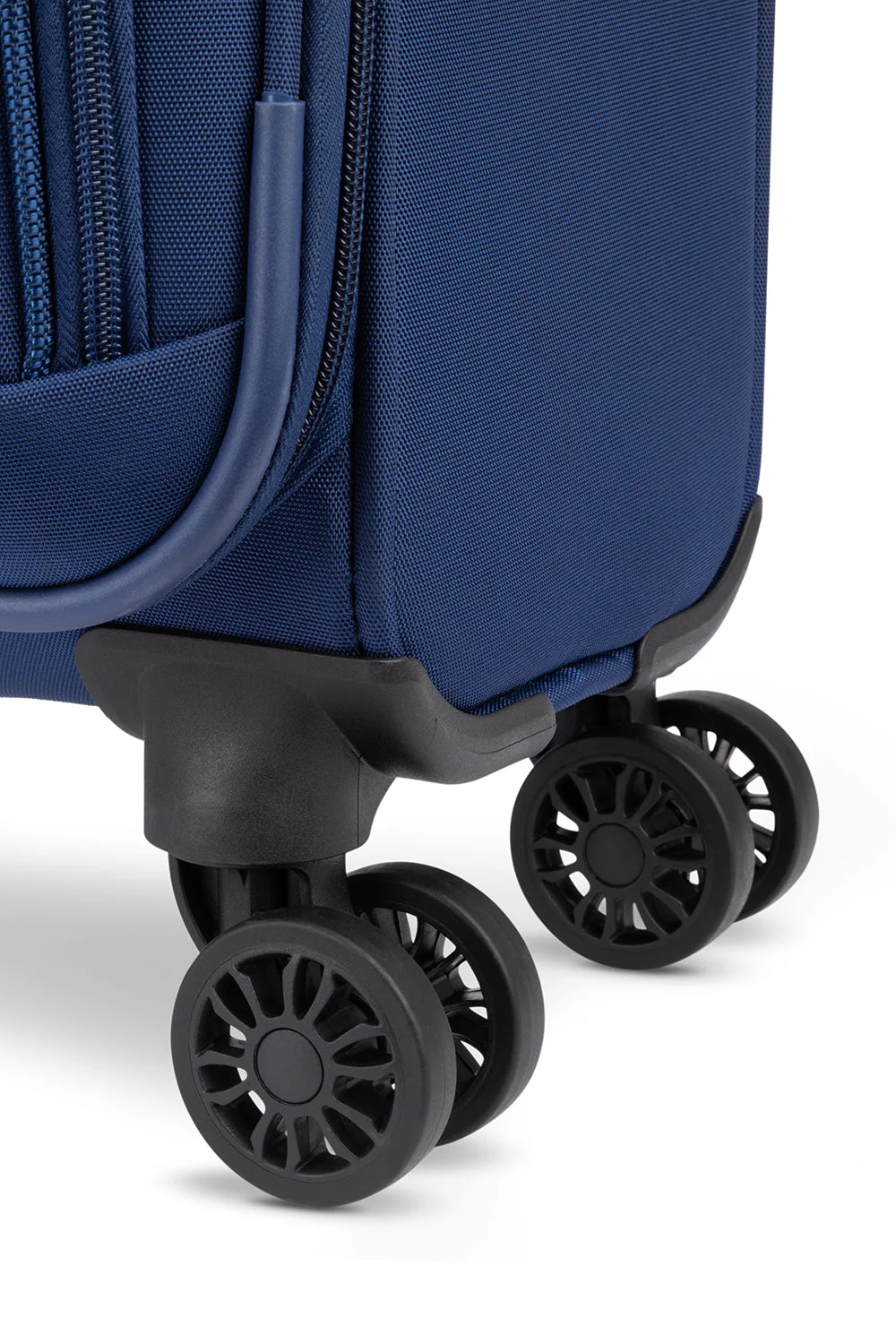 SWISSGEAR - Altitude Collection Carry-On Softside Luggage - Image 22