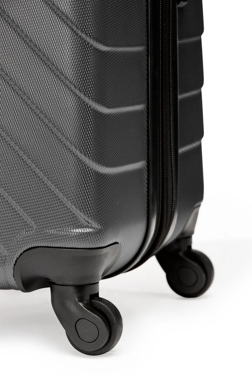 SWISSGEAR - BOLD III Collection 24" Expandable Hardside Luggage - Image 15