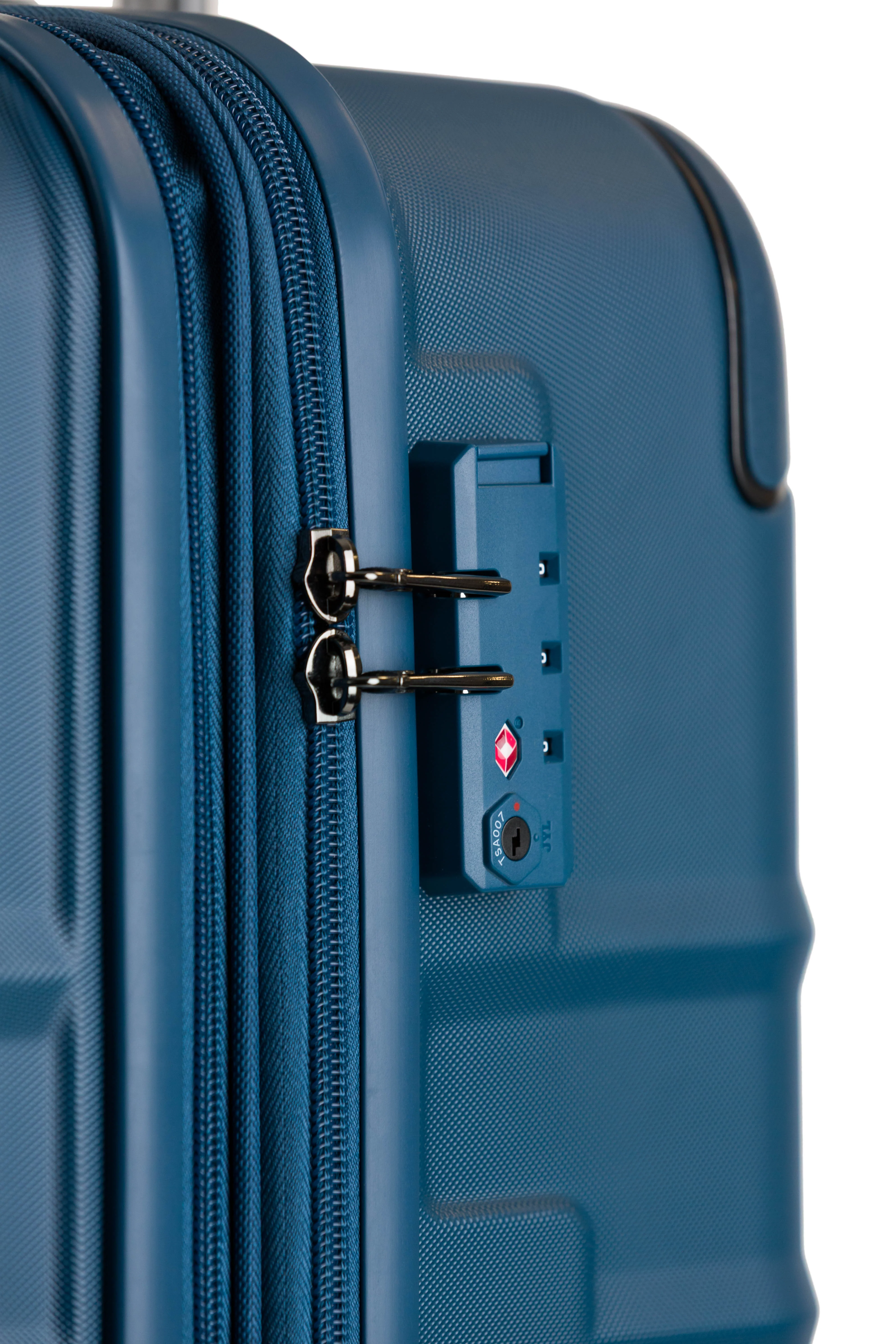 SWISSGEAR - Cascade II 2-Piece Spinner Set - Image 8