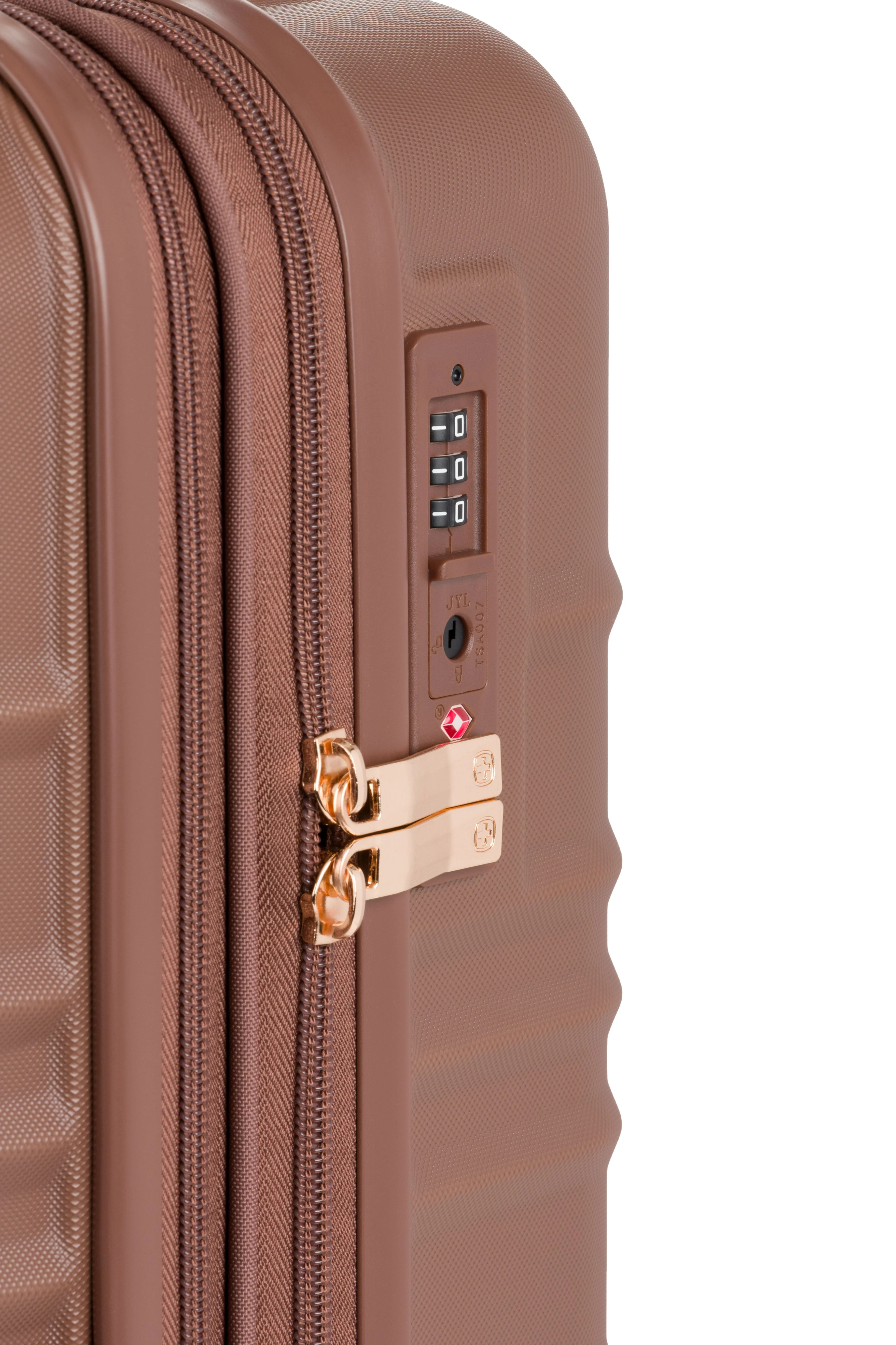 SWISSGEAR - Cascade II Carry On Spinner - Image 54