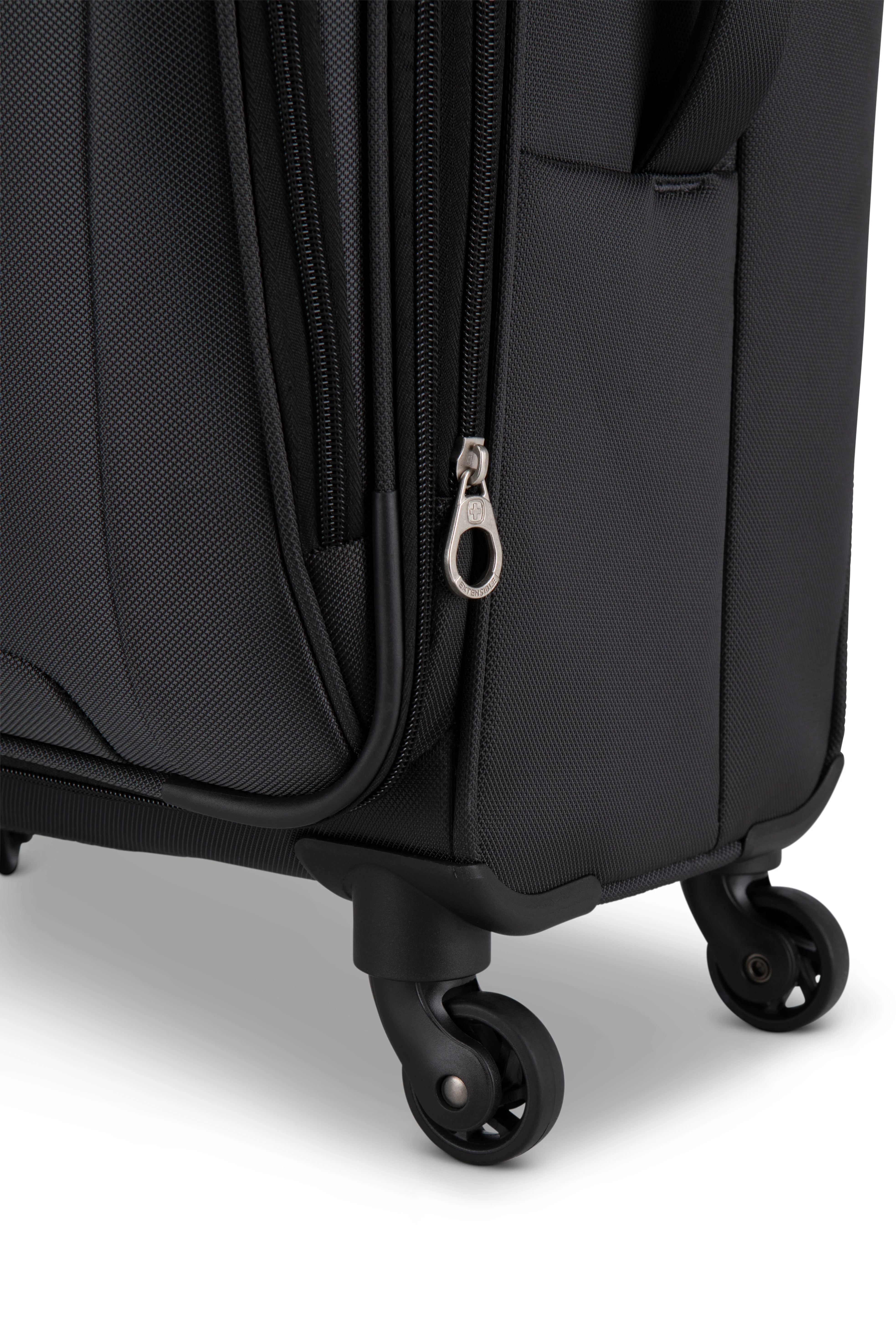 SWISSGEAR - Castelle Lite Collection 3 Piece Expandable Upright Luggage Set - Image 11