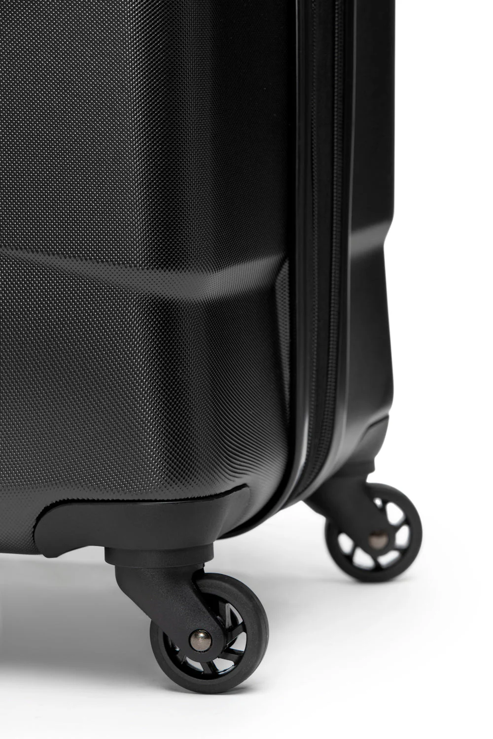 SWISSGEAR - Côte d'Azur Collection 24" Expandable Hardside Luggage - Image 7