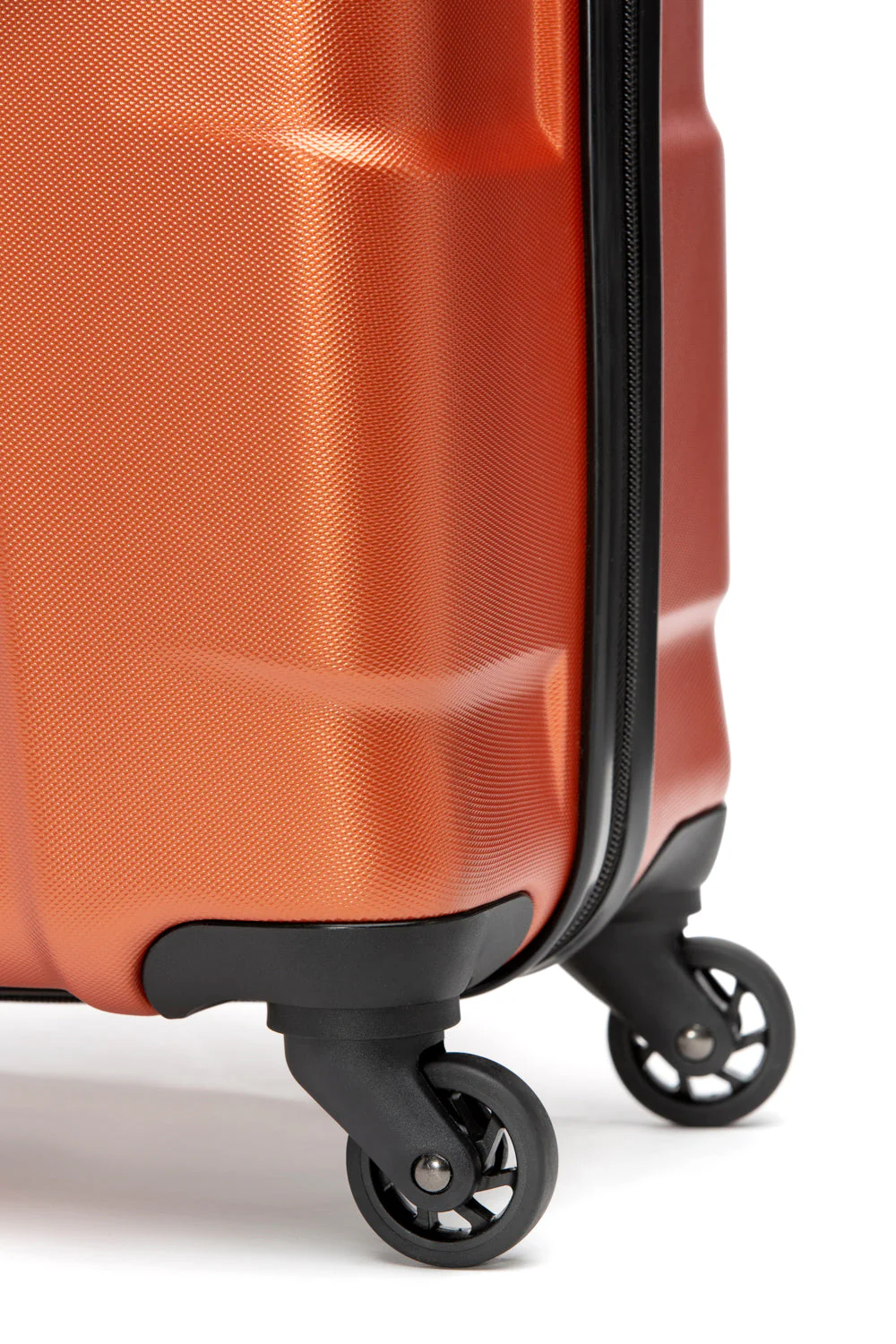 SWISSGEAR - Côte d'Azur Collection Carry-On Hardside Luggage - Image 15