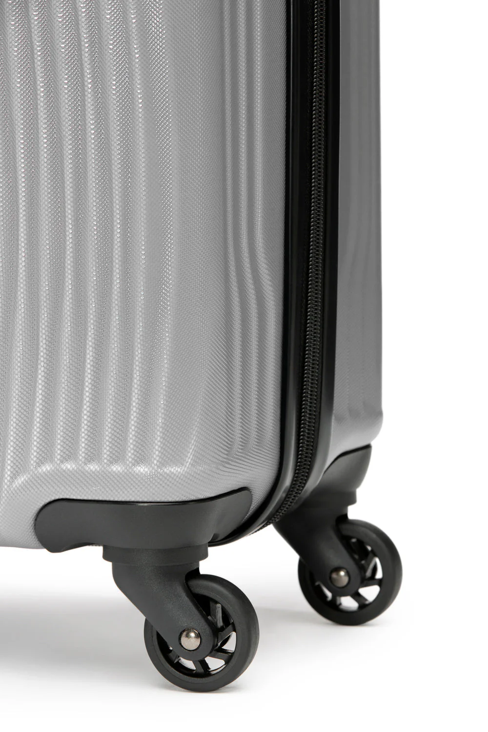 SWISSGEAR - DIVINE Collection Carry-On Hardside Luggage - Image 23