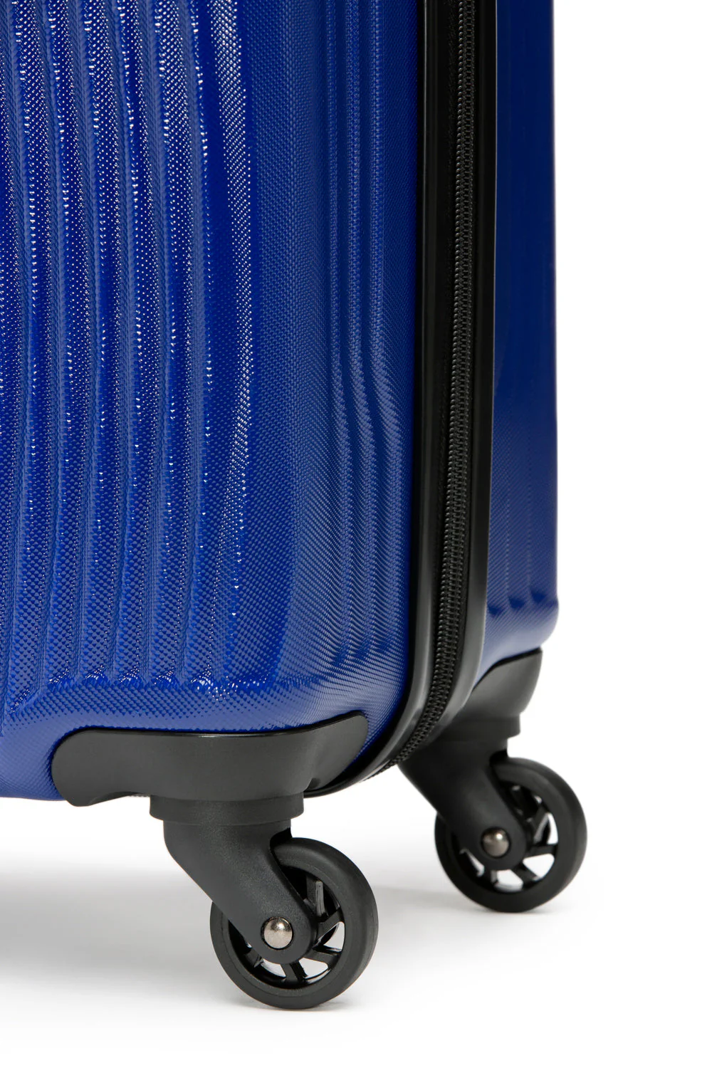 SWISSGEAR - DIVINE Collection Carry-On Hardside Luggage - Image 7