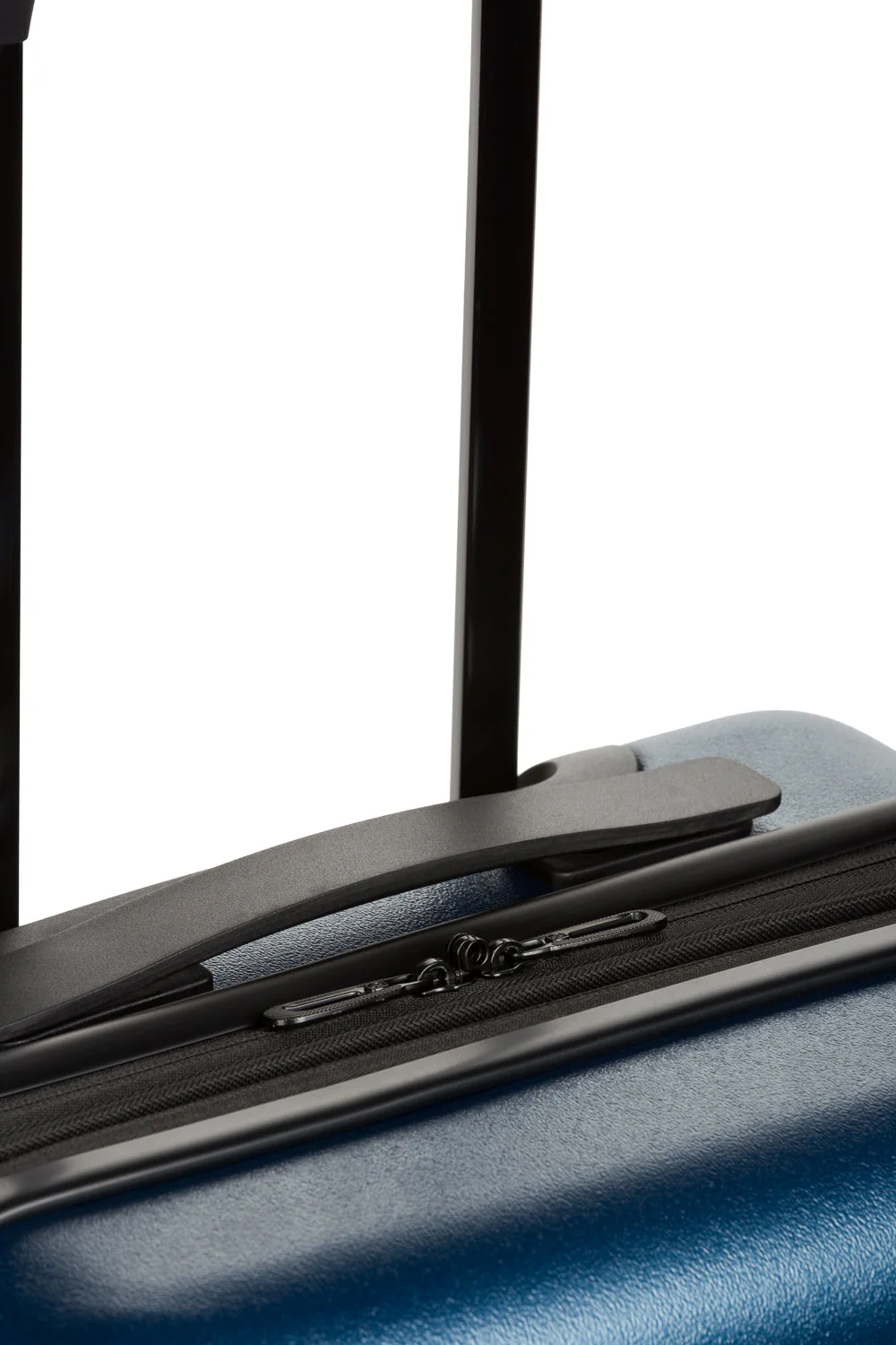 SWISSGEAR - Eclipse Carry-On Spinner - Image 38
