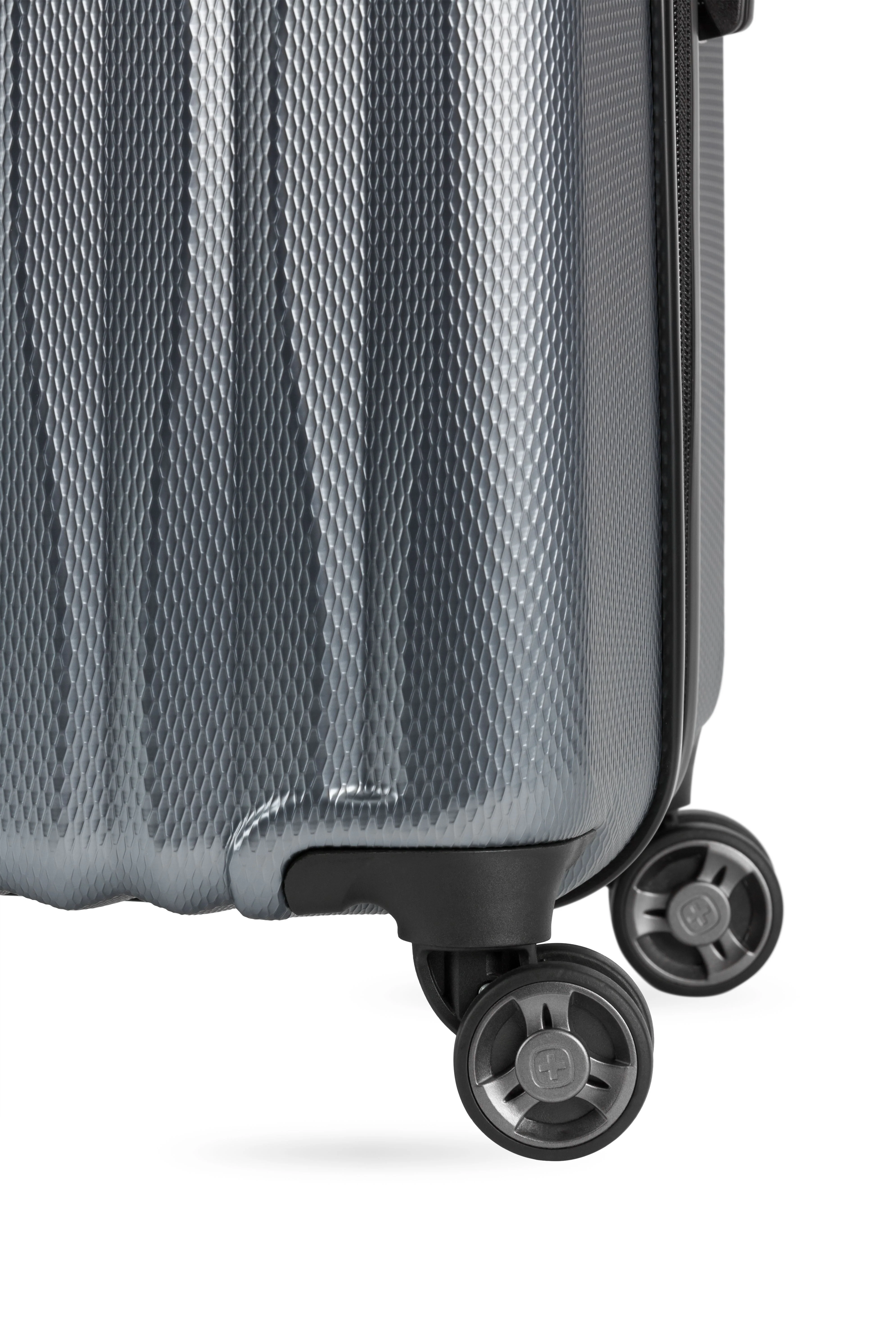 SWISSGEAR - Energie 2-Piece Spinner Set - Image 22