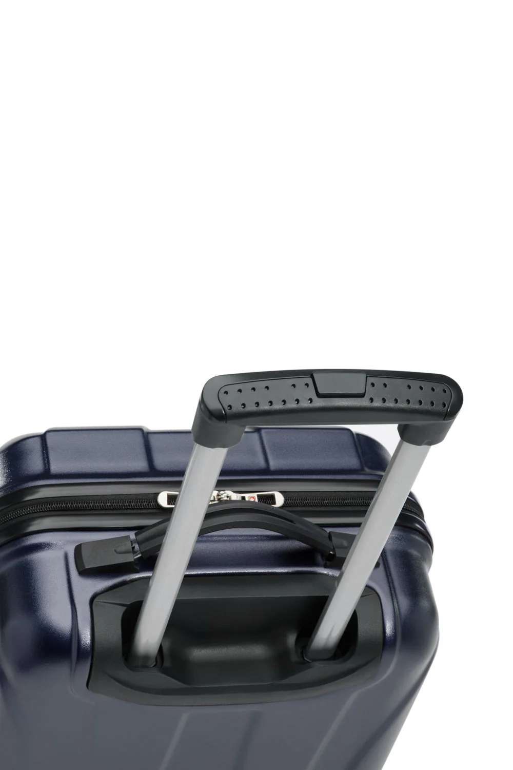 SWISSGEAR - ICONIC Collection Carry-On Hardside Luggage - Image 15