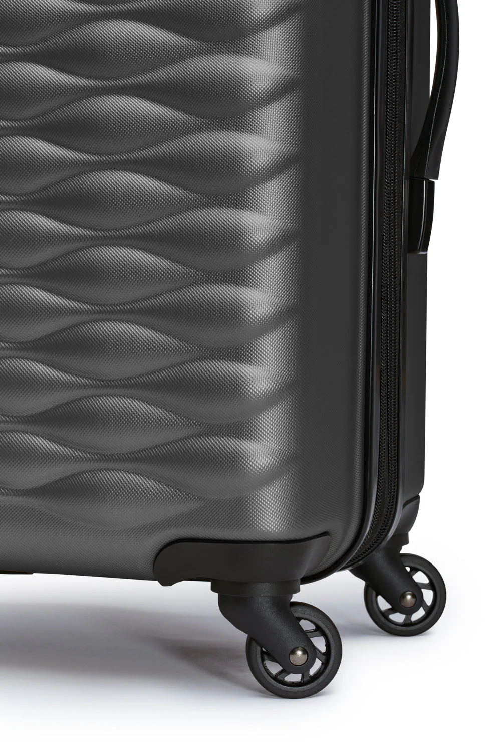 SWISSGEAR - In-Flight Collection 24" Expandable Hardside Luggage - Image 14