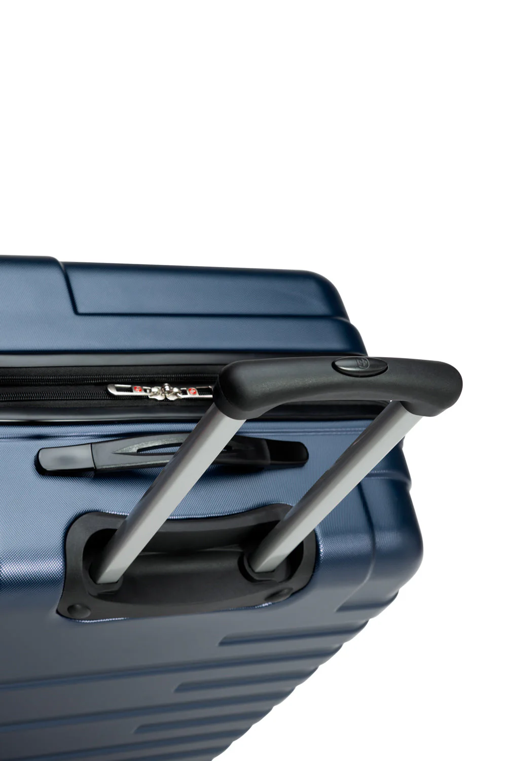 SWISSGEAR - LOCKER Collection 28" Expandable Hardside Luggage - Image 6