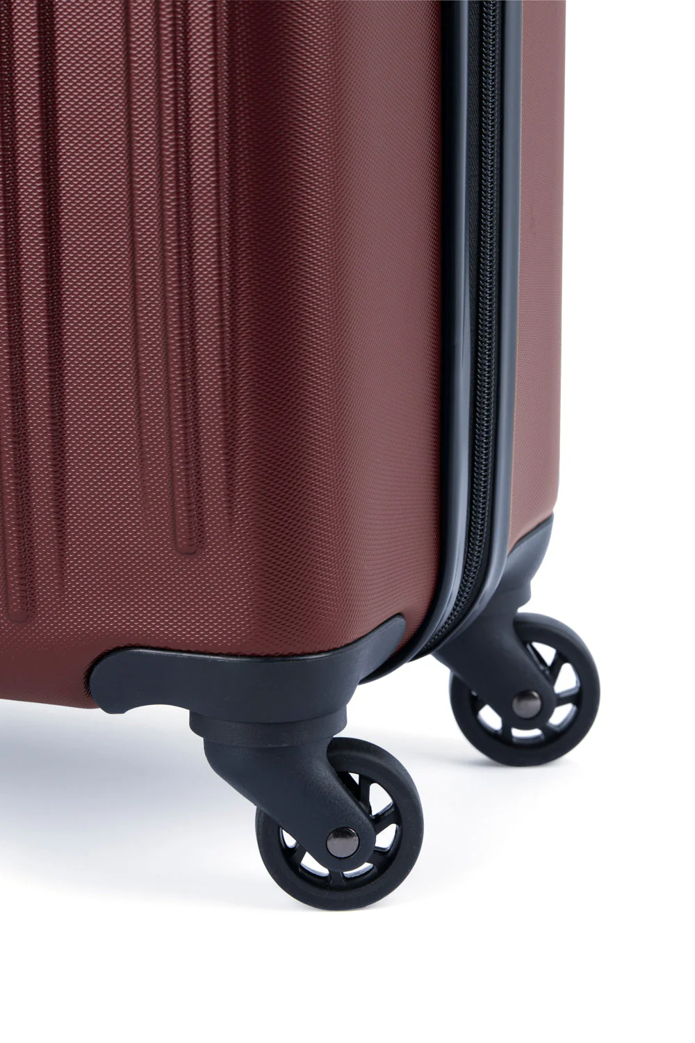 SWISSGEAR - Mammoth Collection Carry-on Hardside Luggage - Image 23