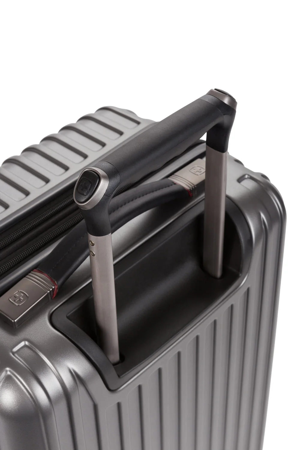 SWISSGEAR - Ridge Carry-On Spinner - Image 38