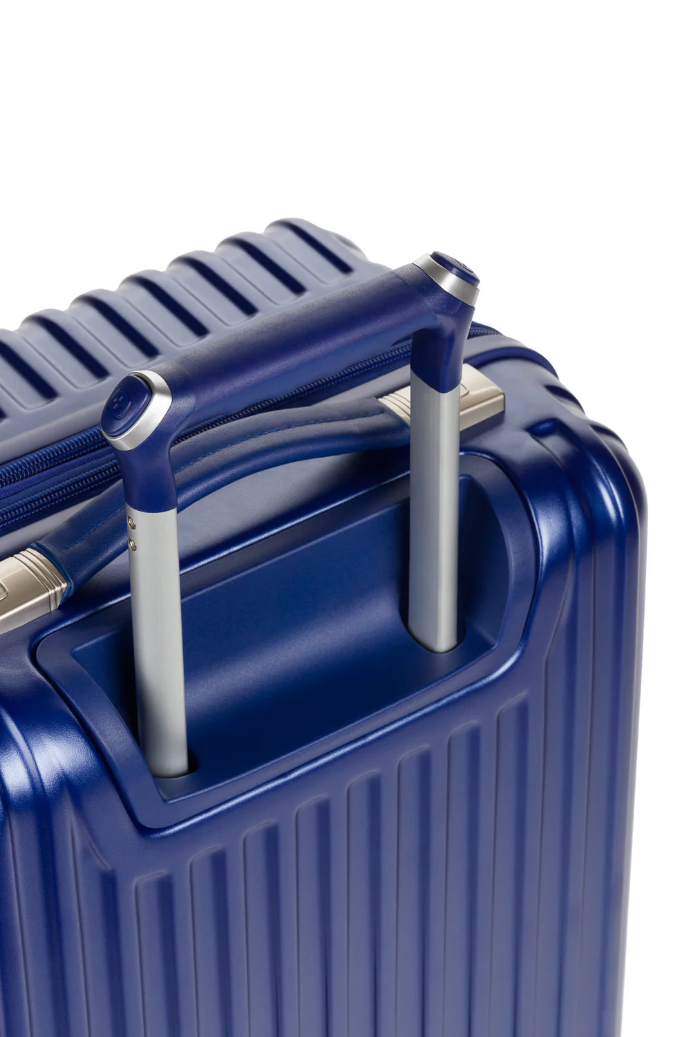 SWISSGEAR - Ridge Carry-On Spinner - Image 53