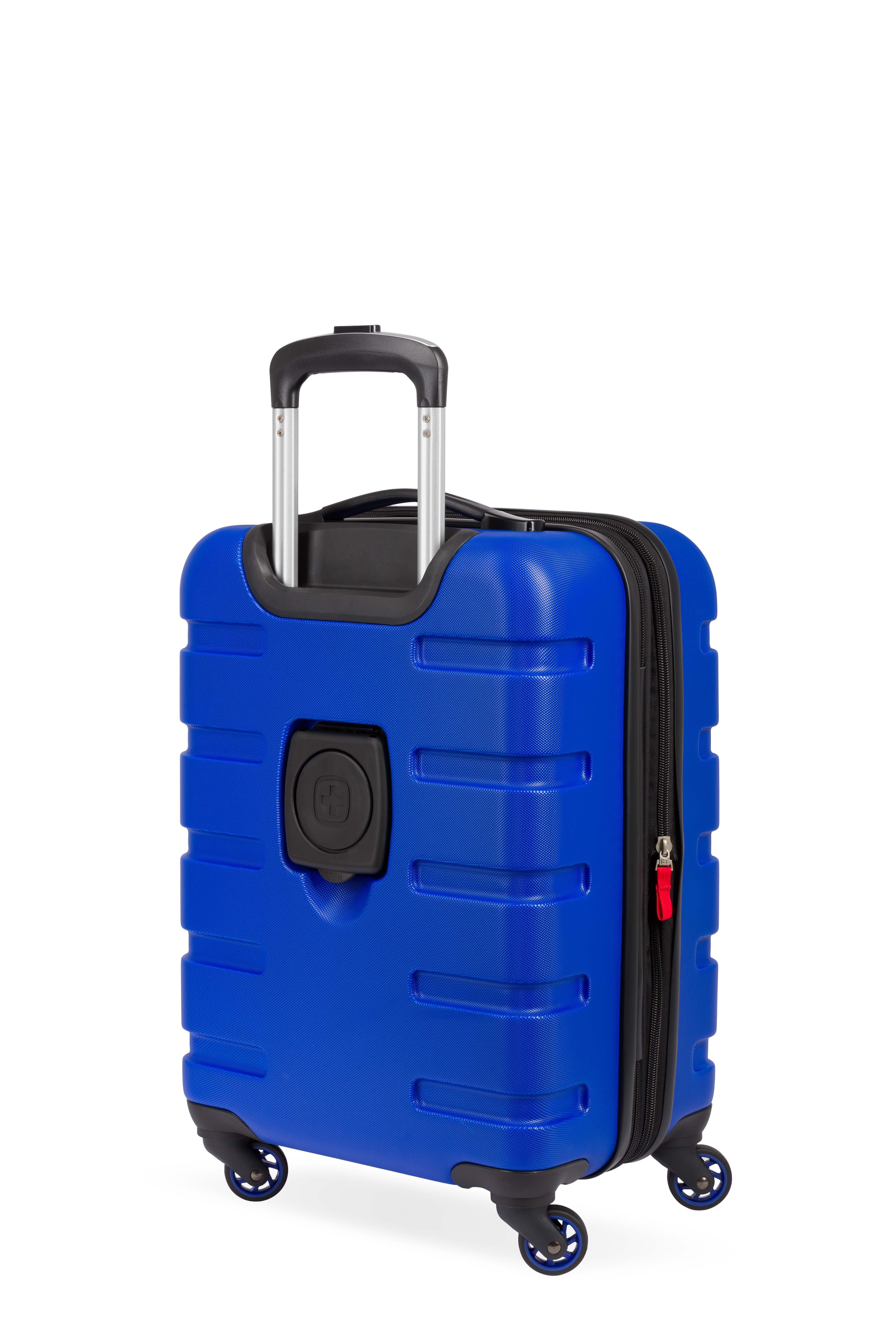SWISSGEAR - Signature Carry-On Spinner - Image 31