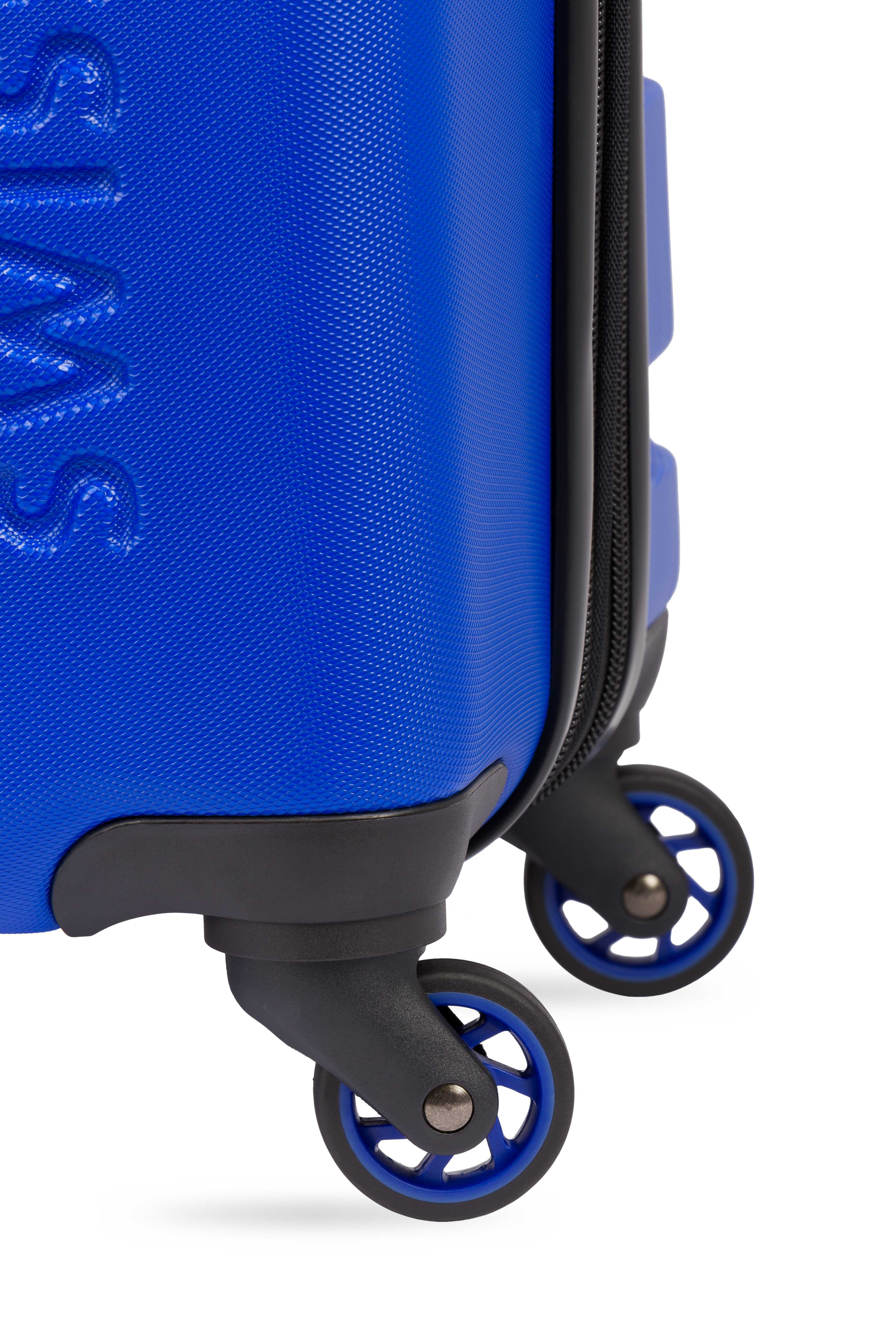 SWISSGEAR - Signature Carry-On Spinner - Image 42