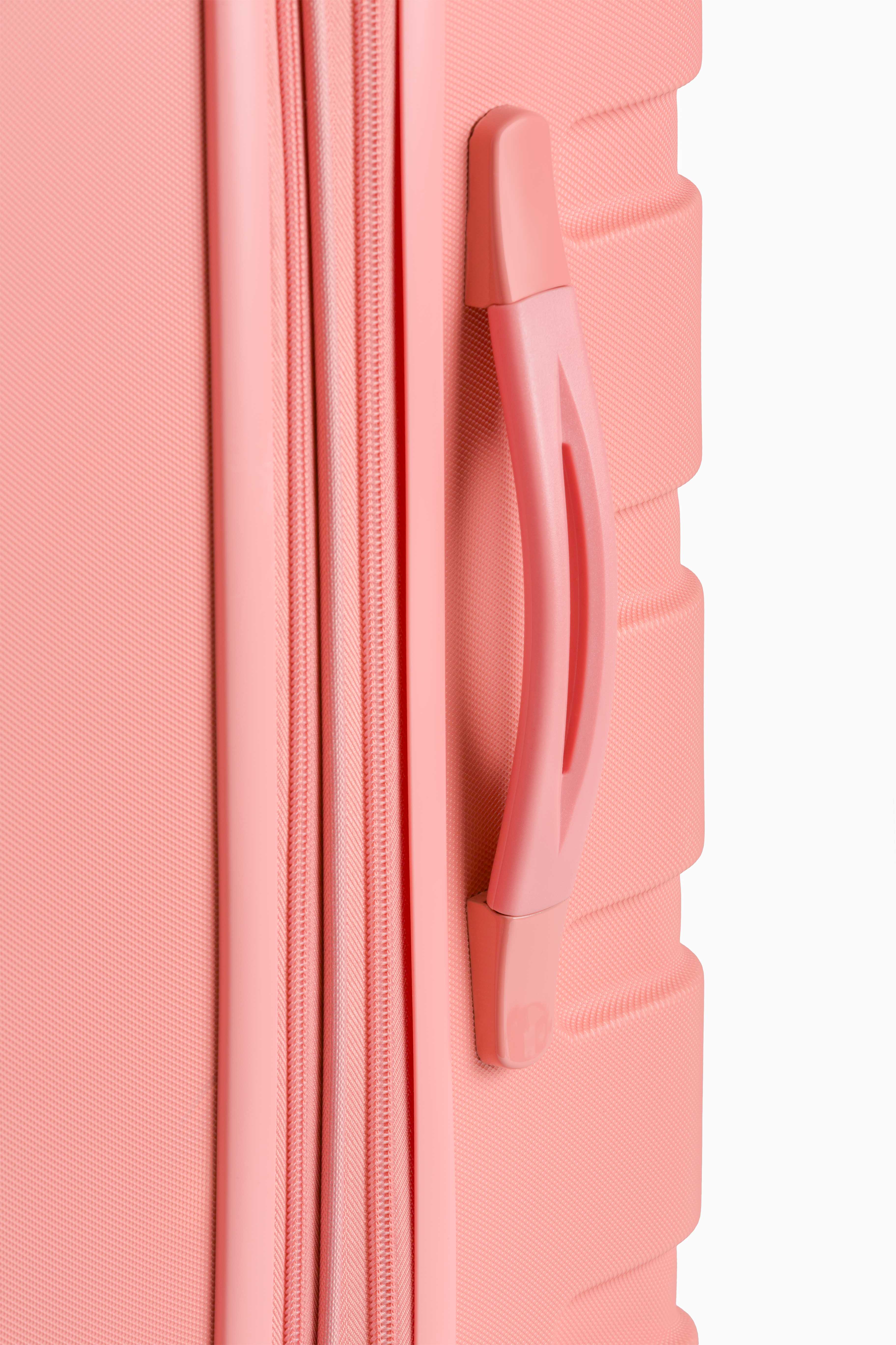 SWISSGEAR - Signature Medium Checked Spinner - Image 43