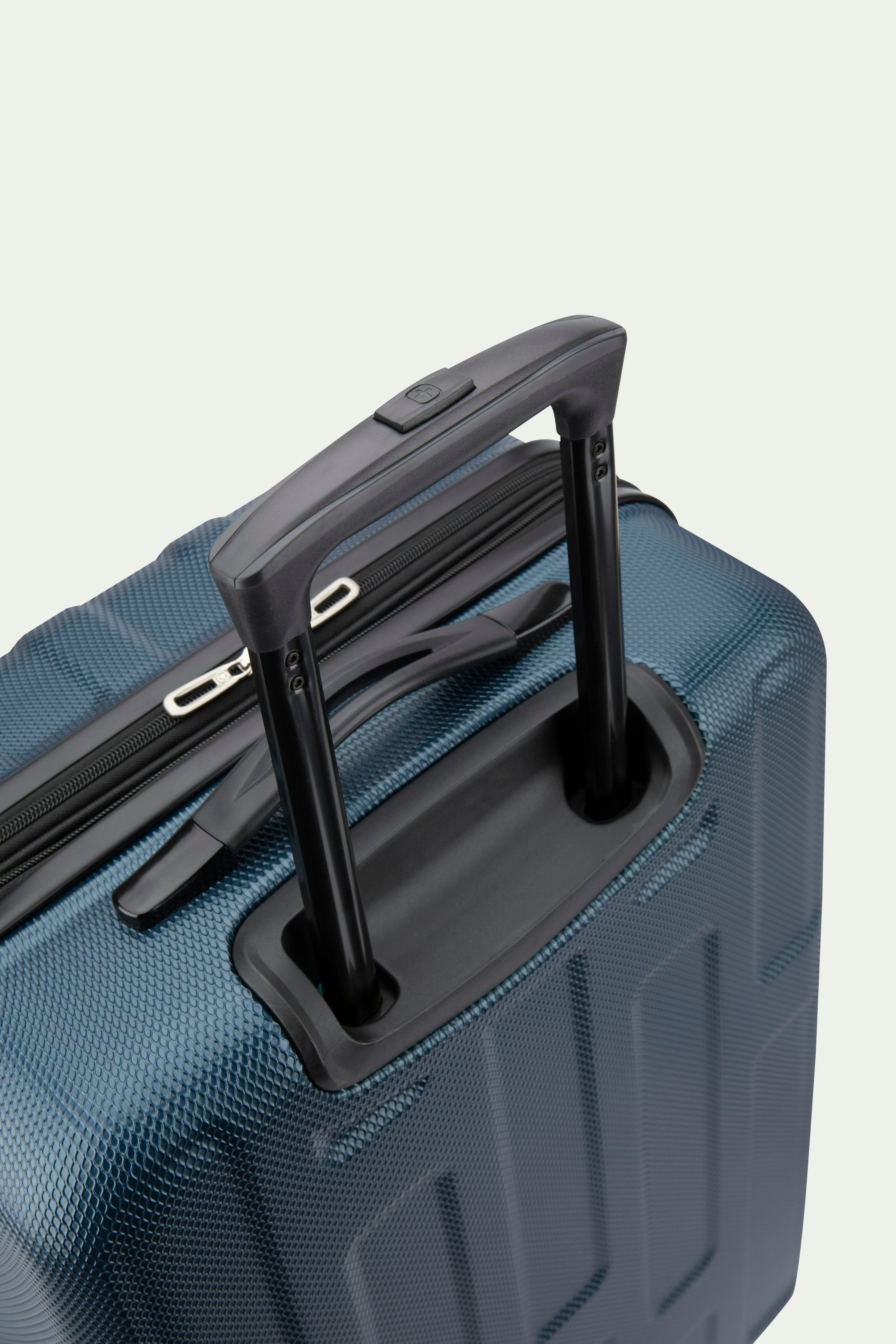 SWISSGEAR - Spring Break Collection Hardside Luggage 3 Piece Set - Image 11