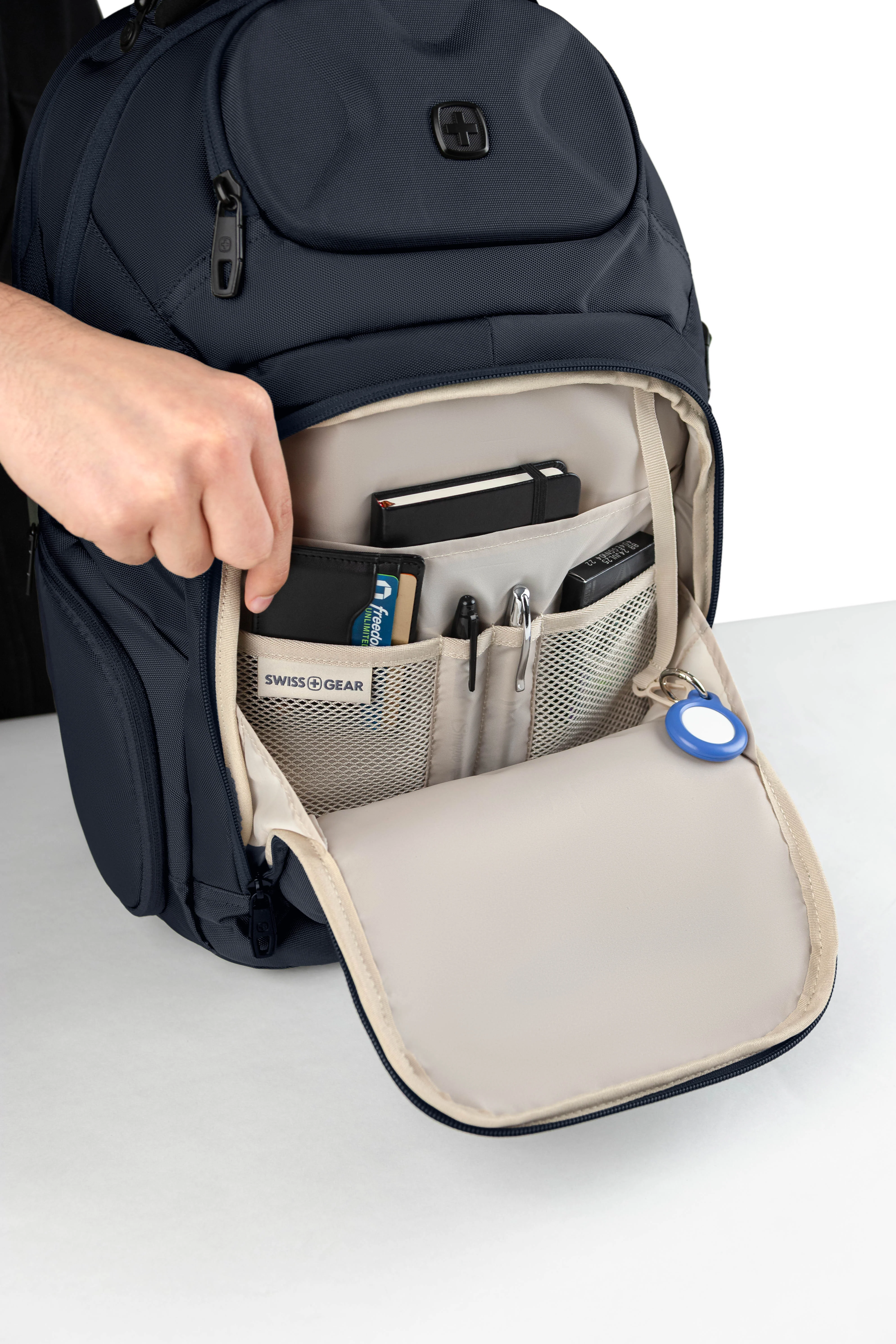 SWISSGEAR - Stride ScanSmart Laptop Backpack - Image 4