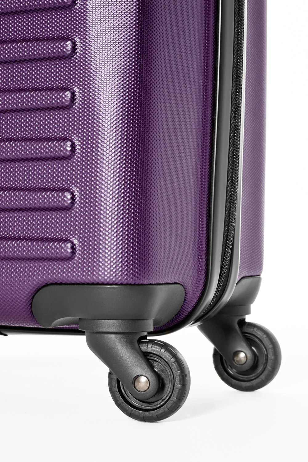 SWISSGEAR - Intercontinental Collection Carry-On Hardside Luggage - Image 13