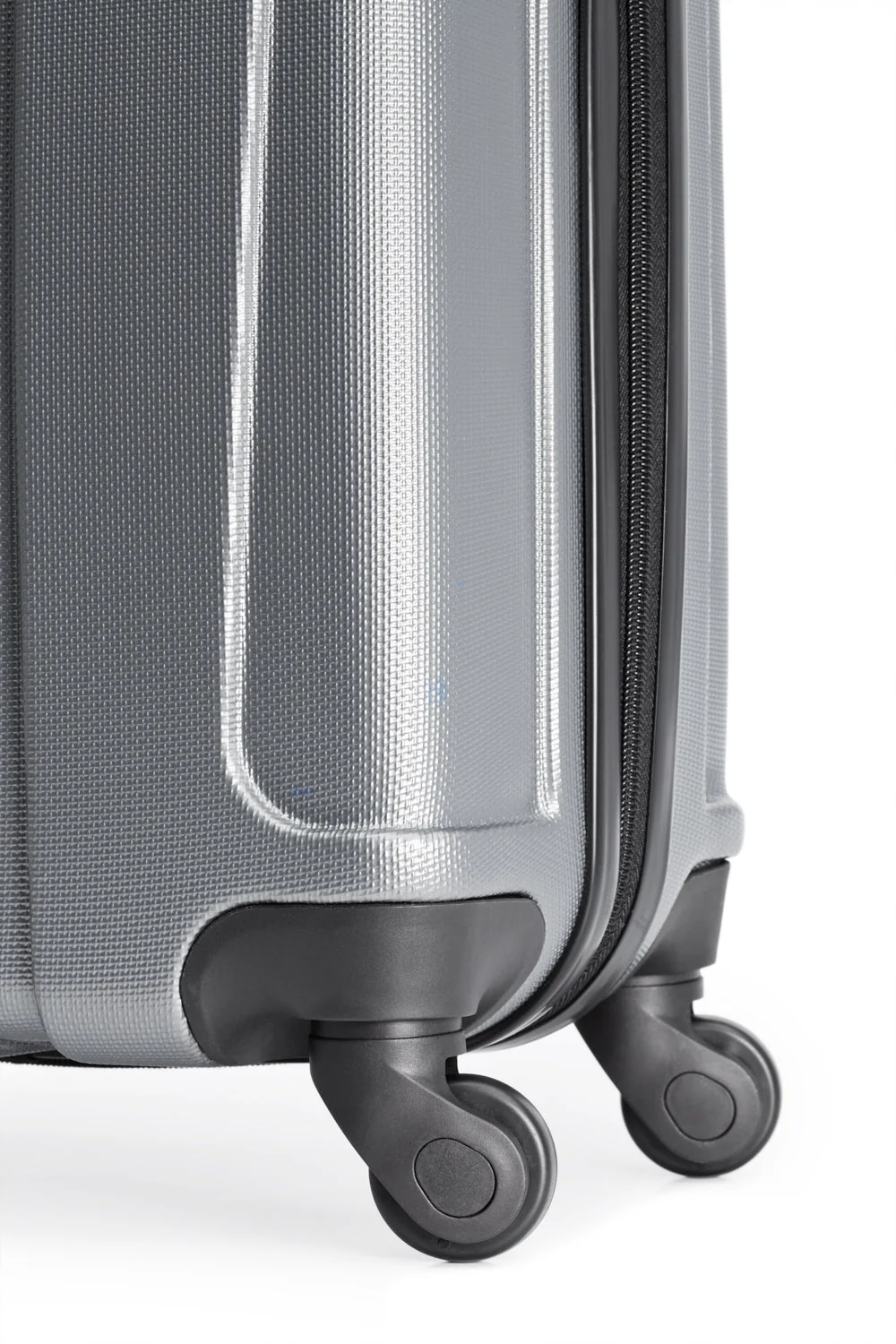 SWISSGEAR - Pinnacle Collection Carry-On Hardside Luggage - Image 15