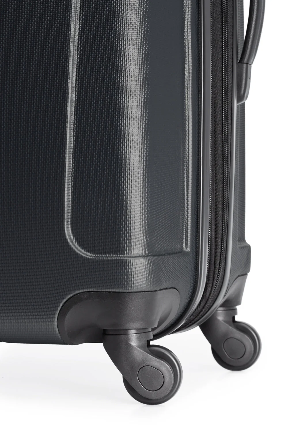 SWISSGEAR - Pinnacle Collection 24" Expandable Hardside Luggage - Image 7