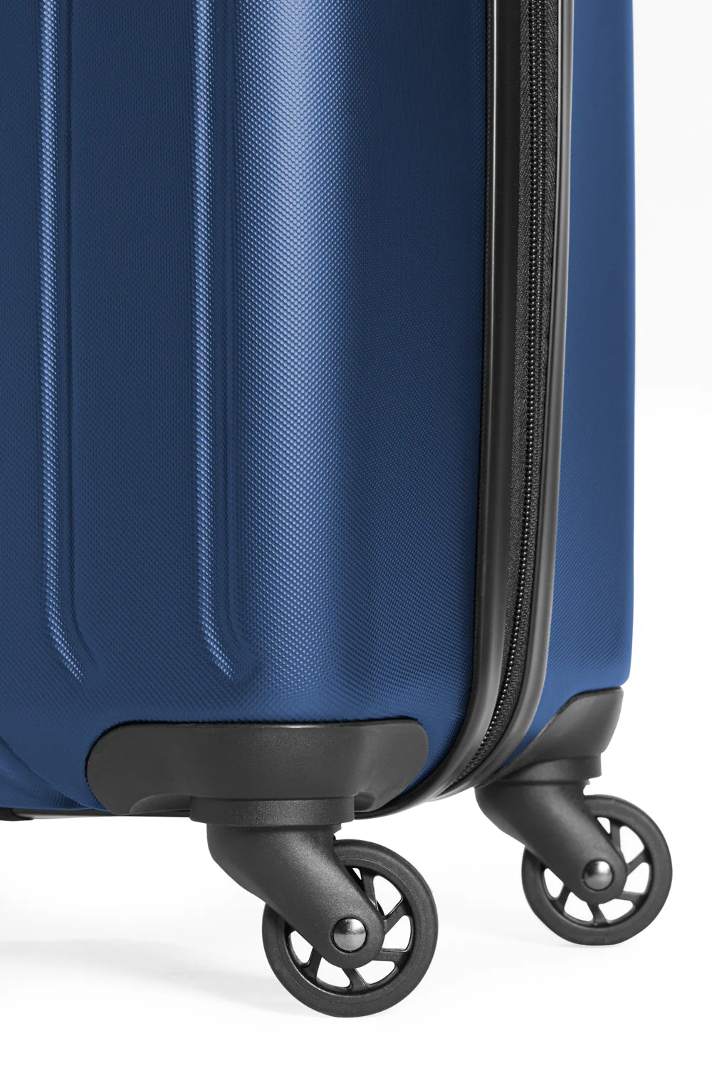 SWISSGEAR - Upload Collection Carry-On Hardside Luggage with Cup Holder - Image 21