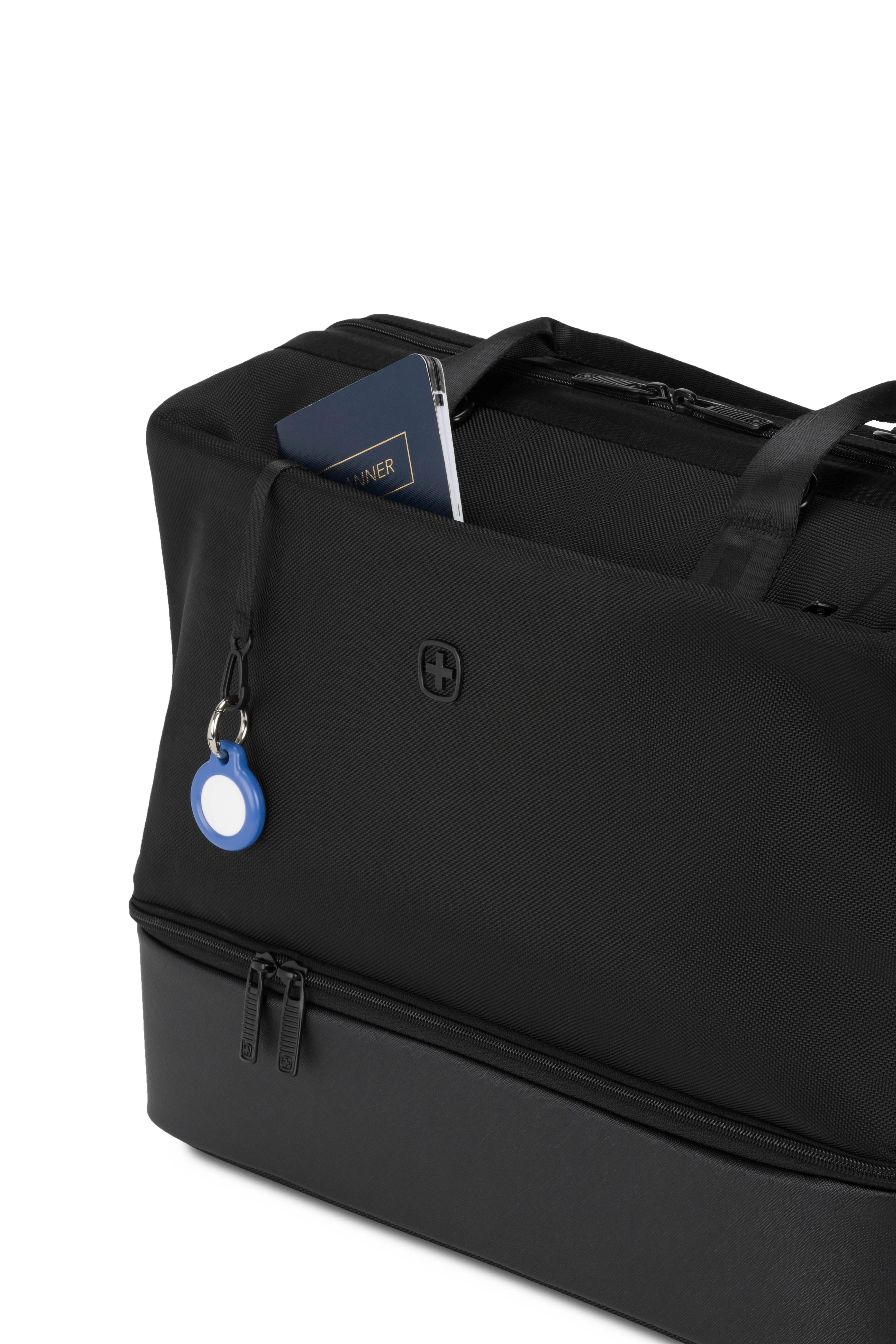 SWISSGEAR - Signature Large Checked in Black with Weekender Travel Tote - Image 18