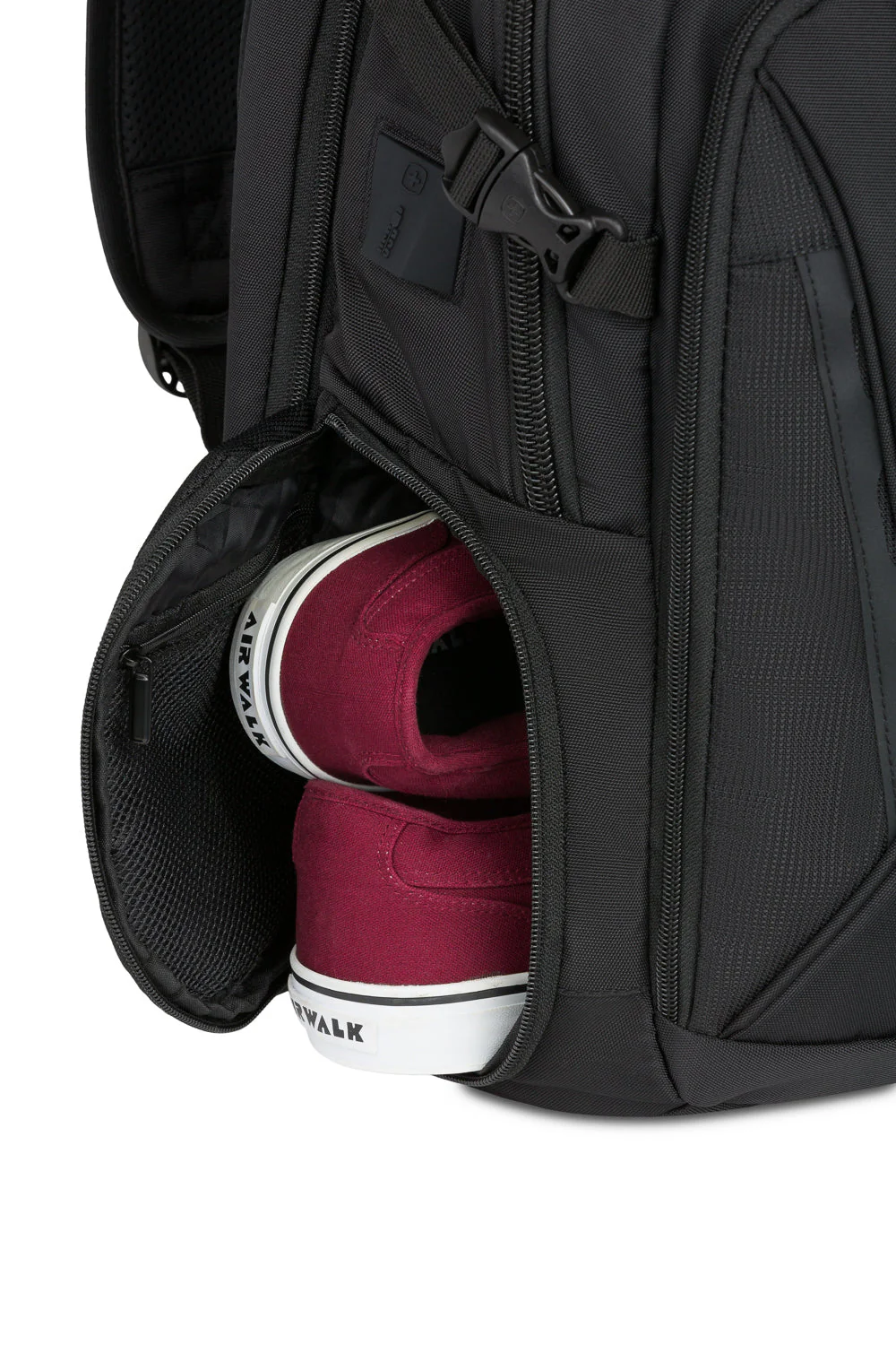 SWISSGEAR - Travel Tech Elite USB ScanSmart Laptop Backpack - Image 31
