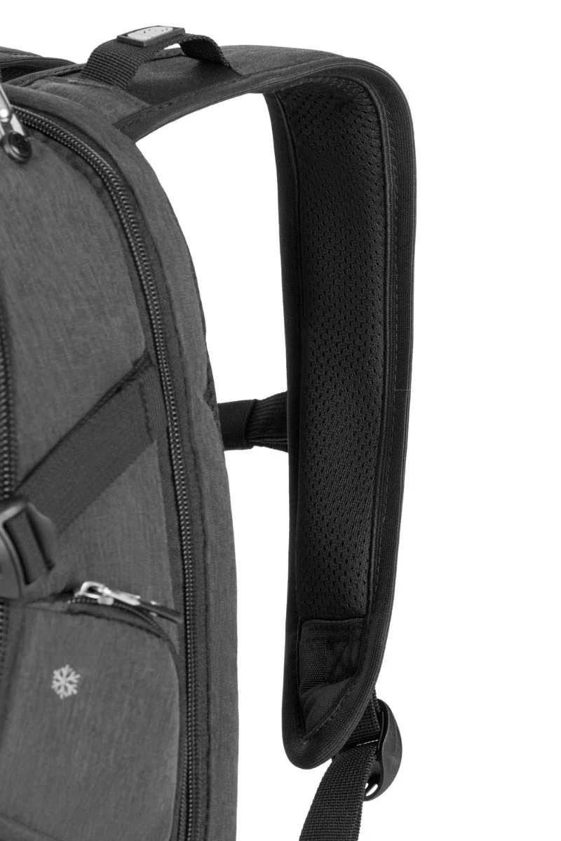 SWISSGEAR - Travel Tech Elite USB ScanSmart Laptop Backpack - Image 44