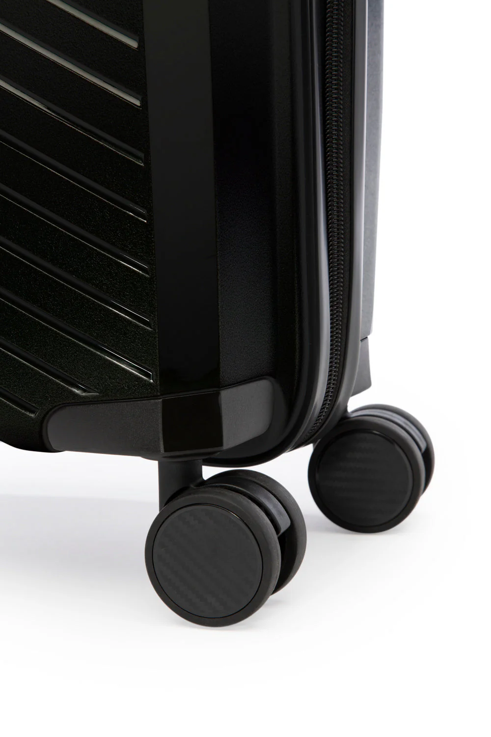 SWISSGEAR - ULTRA-LITE Collection Carry-On Hardside Luggage - Image 8