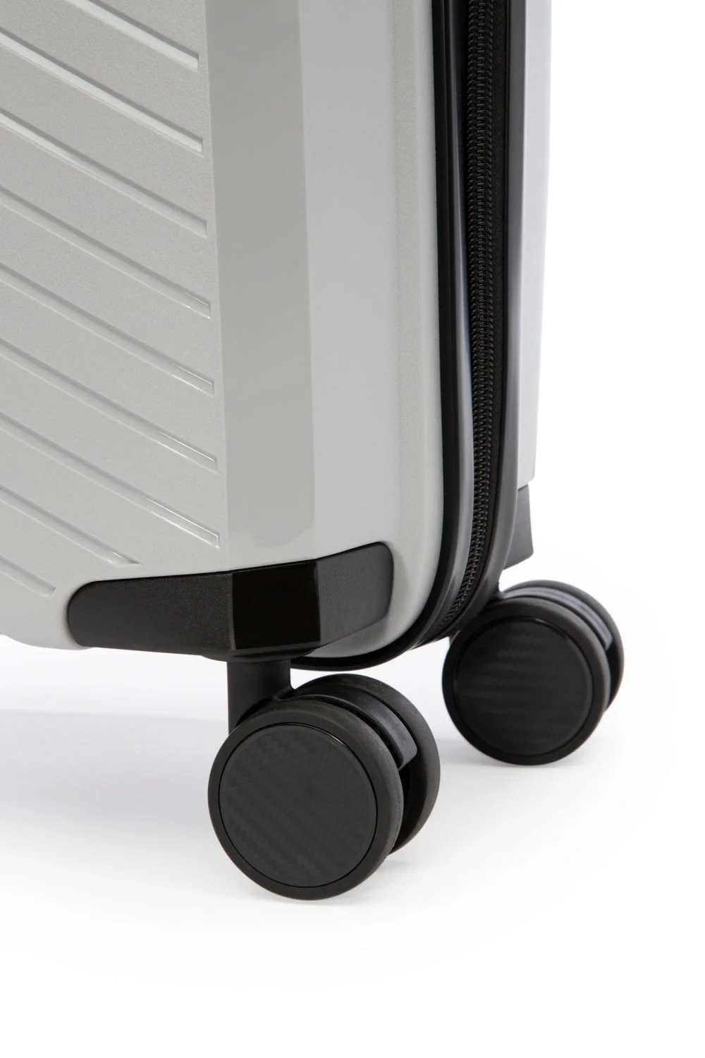 SWISSGEAR - ULTRA-LITE Collection Hardside 3 Piece Set - Image 14