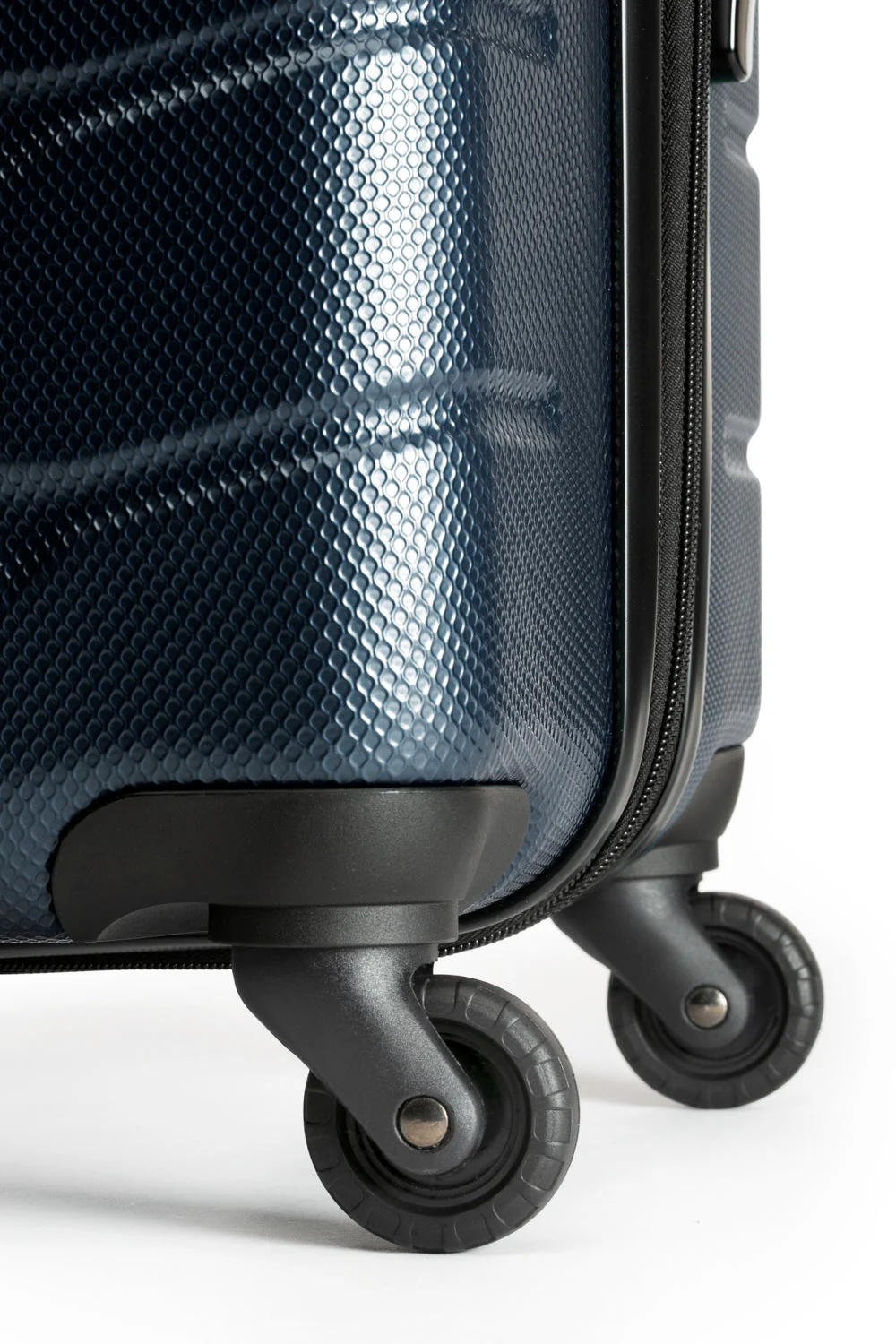 SWISSGEAR - Vaiana Collection Hardside Luggage 3 Piece Set - Image 12