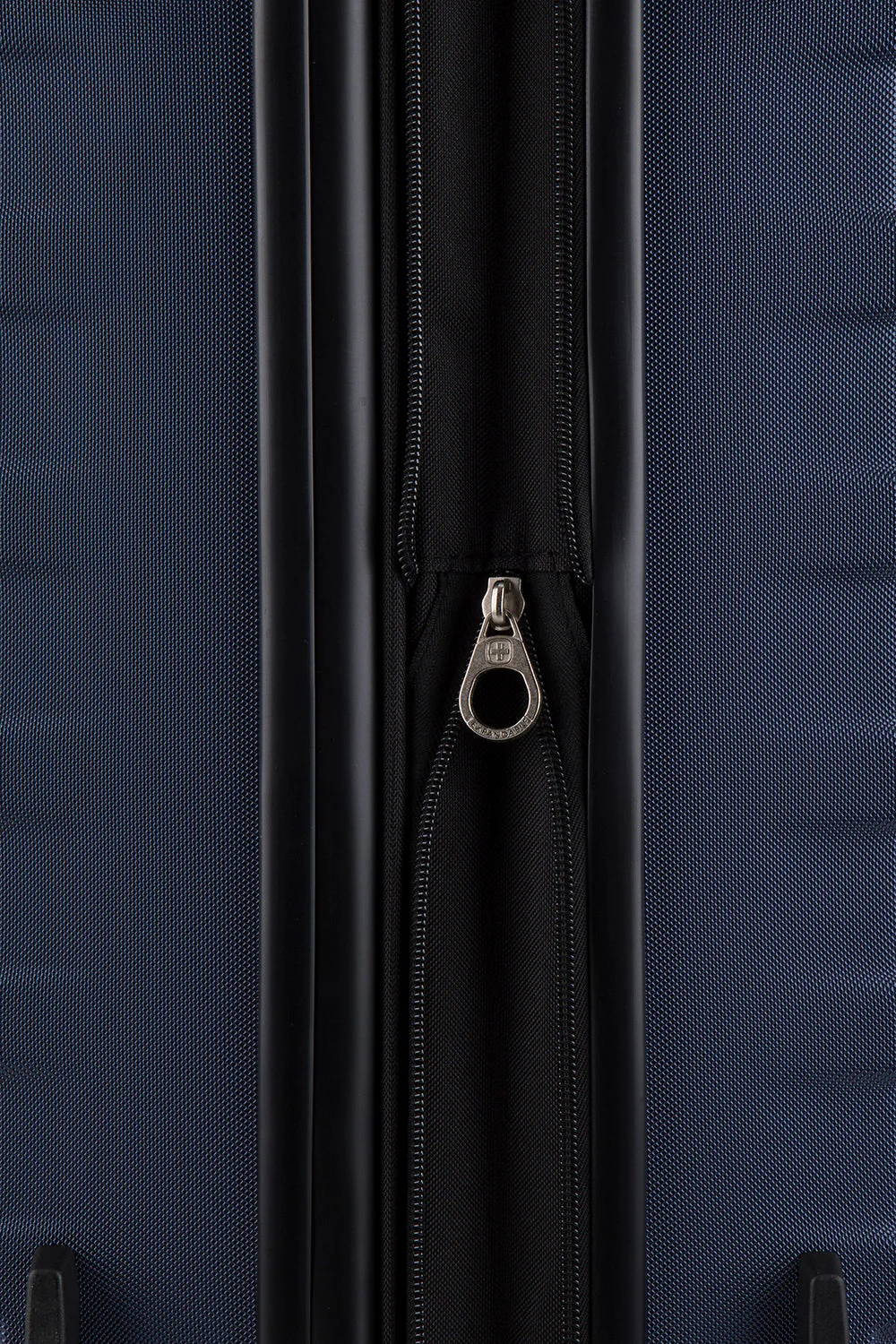 SWISSGEAR - Vernier Collection 24" Expandable Hardside Luggage - Image 18