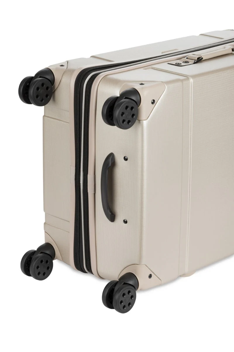 SWISSGEAR - Vintage Trunk II 2-Piece Spinner Set - Image 33