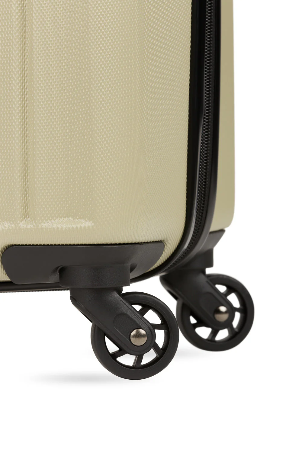 SWISSGEAR - Wave Carry-On Spinner - Image 17